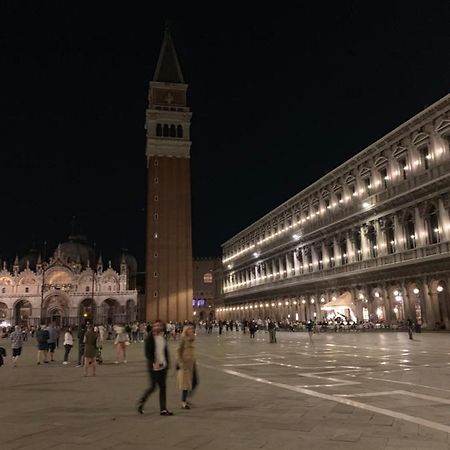 Luna Di Miele Apartment Venice Exterior photo